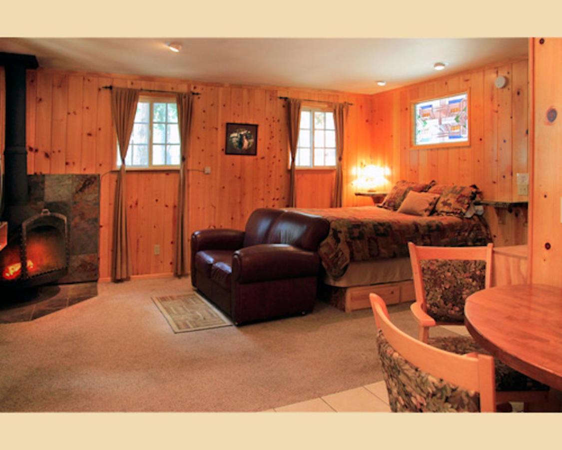 Silver Pines Lodge Idyllwild Exteriör bild