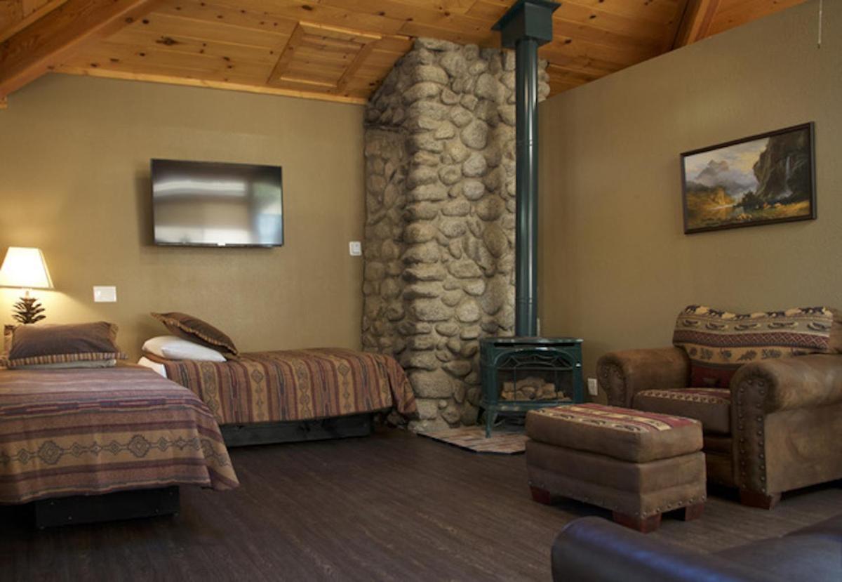 Silver Pines Lodge Idyllwild Exteriör bild